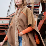 Poncho capa camel