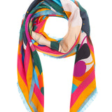 وشاح خيالي بلون الفيروز