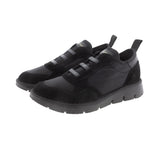 Zapatilla slip-on total black
