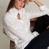 Camisa tecnológica multicuellos blanca