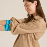 Camisa camel raya turquesa