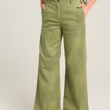 Pantalón flaire felpa verde