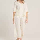 Pantalón crema flor