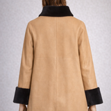 Chaqueton sara ante laguna