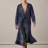 Chaqueta larga azul paisley